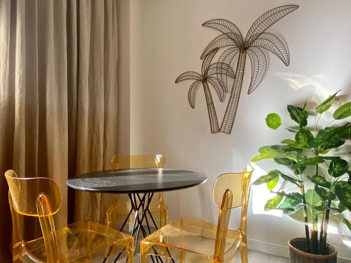 Malakatua Station, Apartment With Pool-Parking Malaga