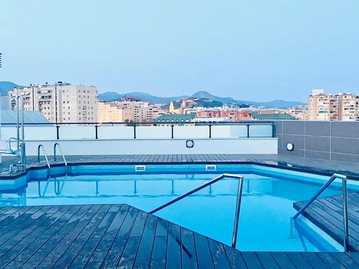 Malakatua Station, Apartment With Pool-Parking Malaga