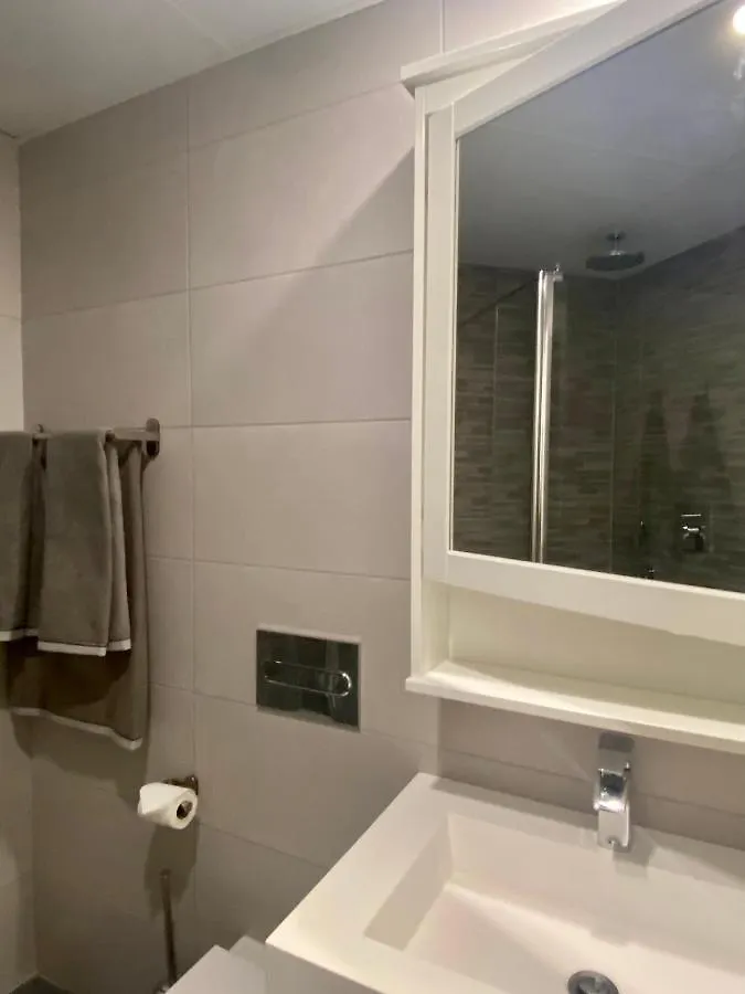 Malakatua Station, Apartment With Pool-Parking Malaga