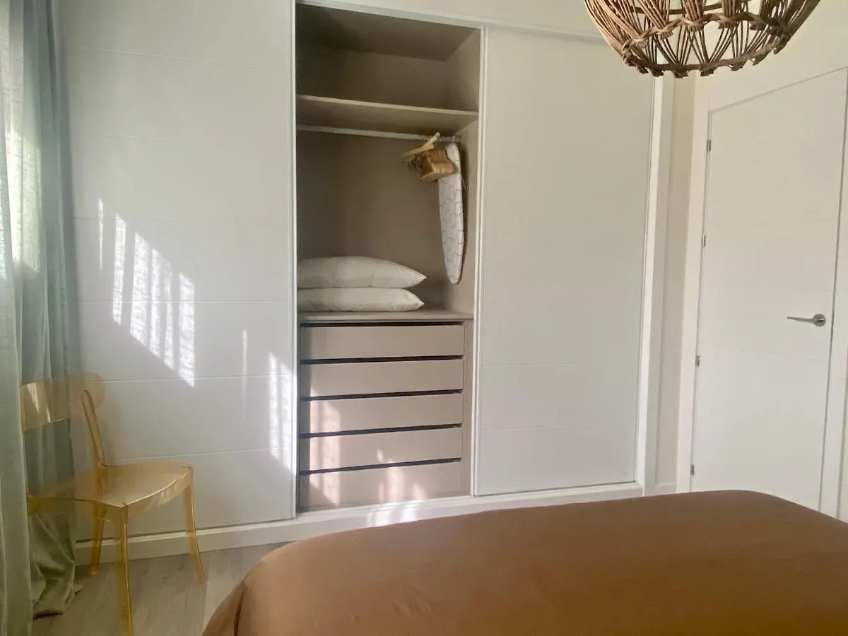 Malakatua Station, Apartment With Pool-Parking Malaga