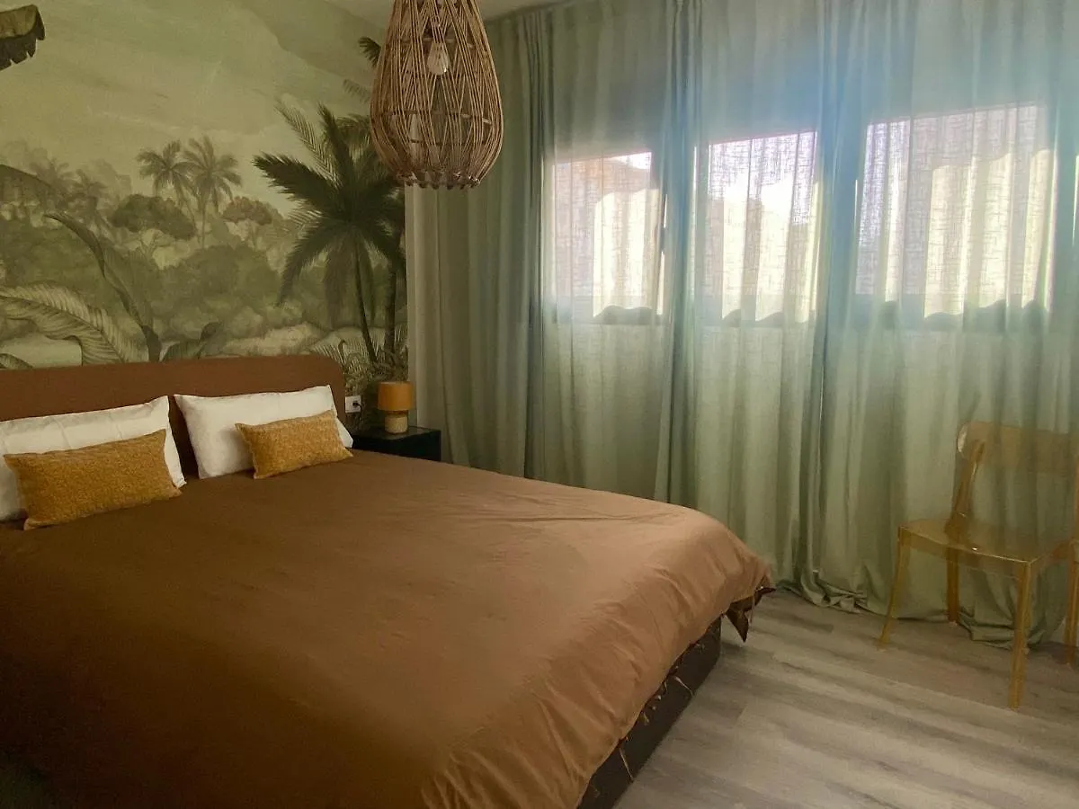 Malakatua Station, Apartment With Pool-Parking Malaga